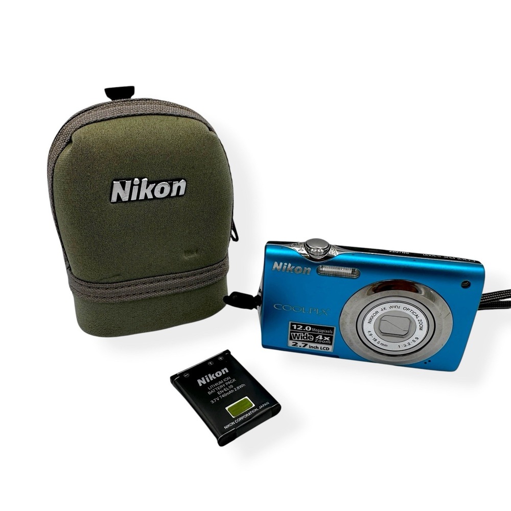 NIKON COOLPIX S3000 12.0MP Digital Camera Blue‎ PARTS OR REPAIR -FOCUS ERROR
